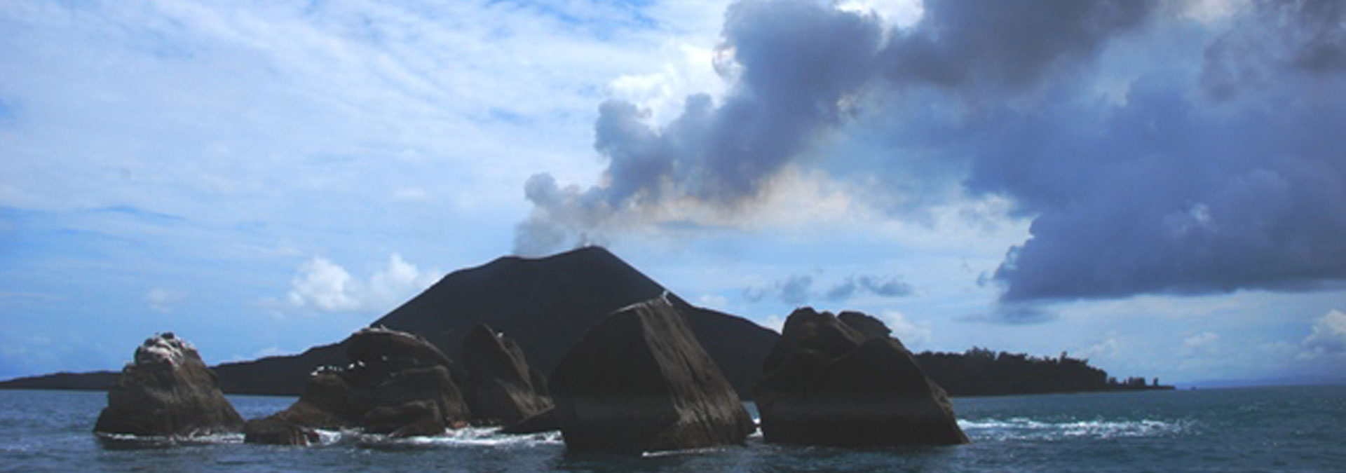 krakatau tour, krakatoa tour, to krakatau